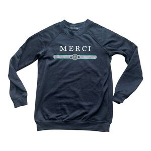 White Fox “MERCI” Graphic Sweatshirt – Black – XS‎